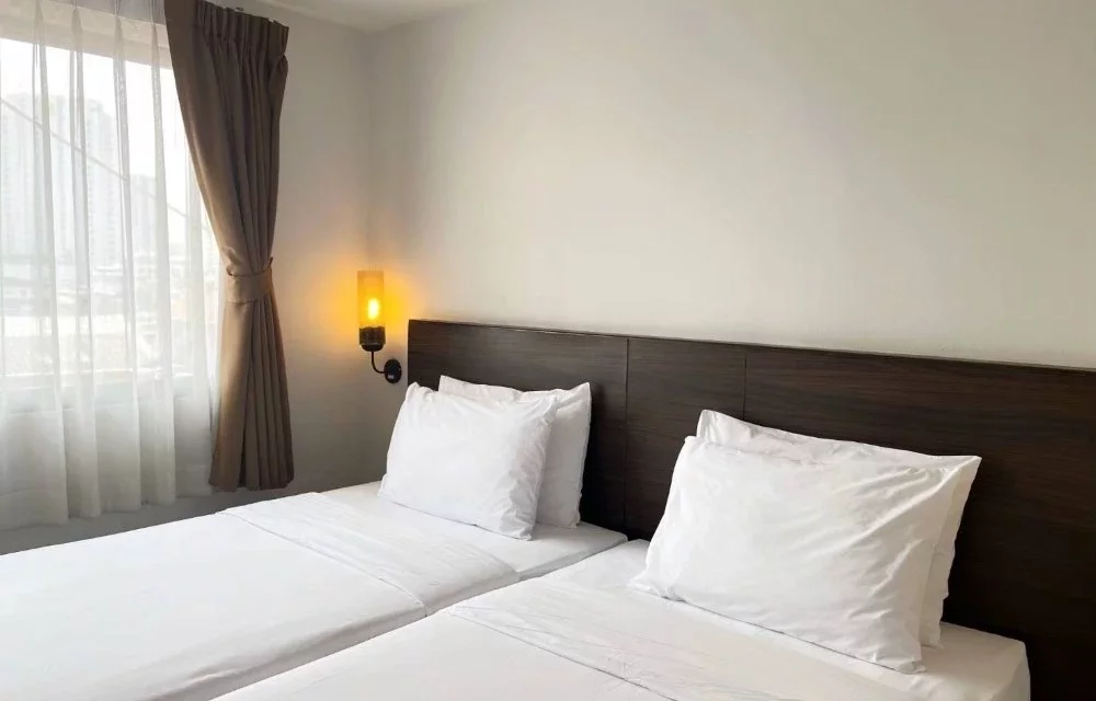 Best Solo Travel Accommodation in Bangkok at Pas Cher Hotel
