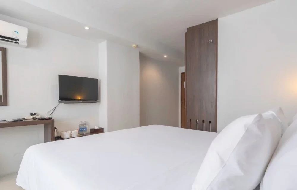 Pas Cher Hotel Gallery Images