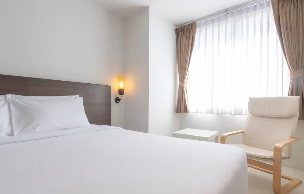Pas Cher Hotel