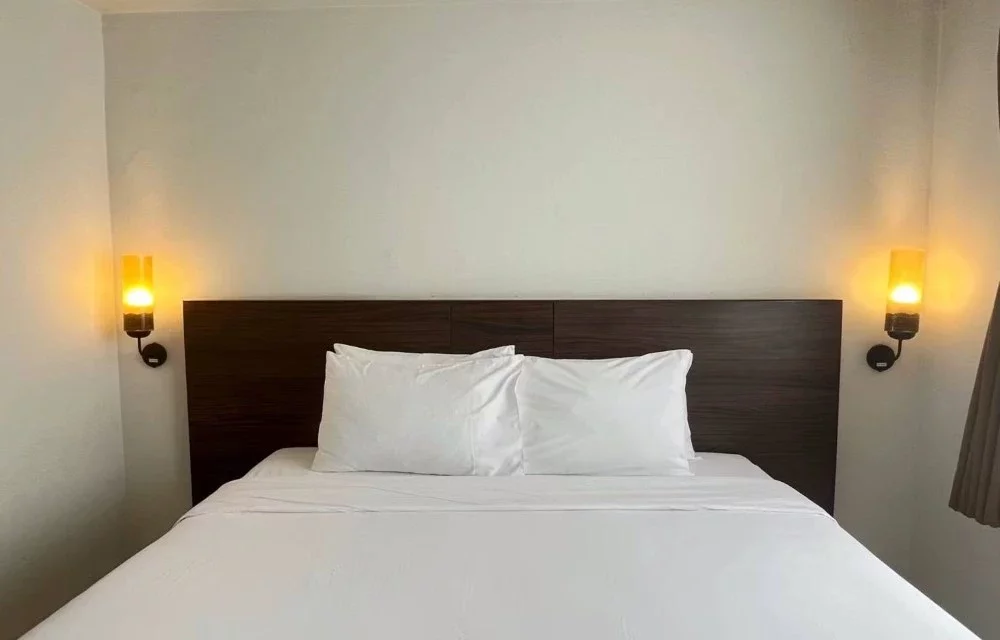 Pas Cher Hotel Gallery Images