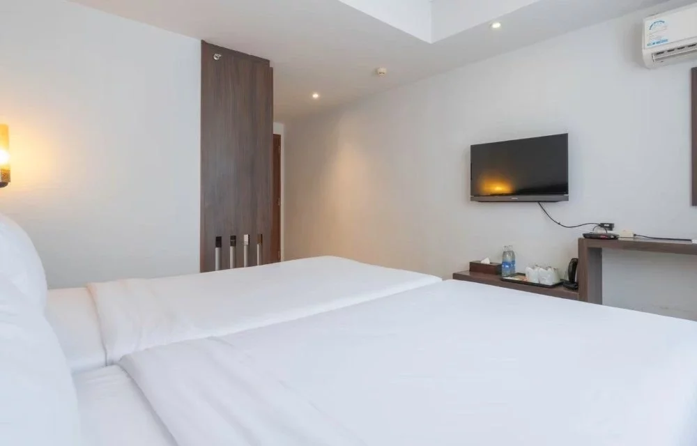 Pas Cher Hotel Gallery Images