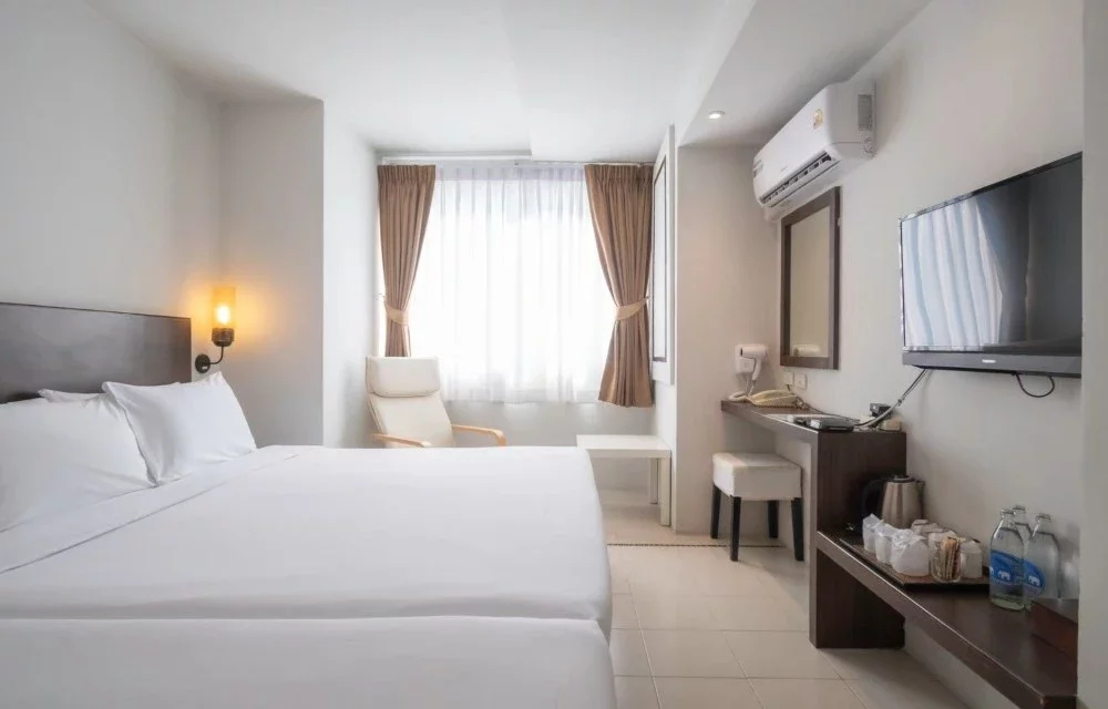 Pas Cher Hotel Gallery Images