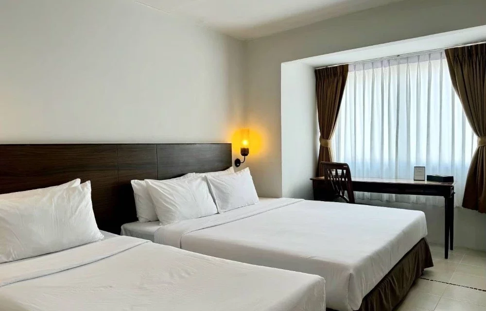 Pas Cher Hotel Gallery Images